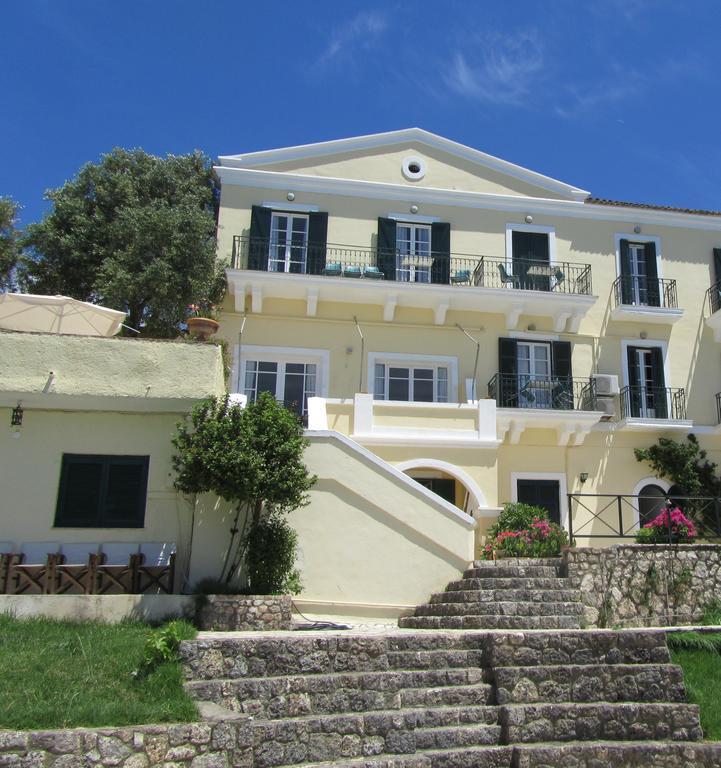 Levant Hotel Пелекас Екстериор снимка