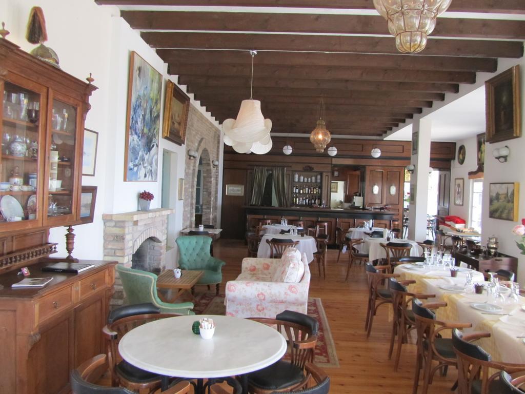 Levant Hotel Пелекас Екстериор снимка
