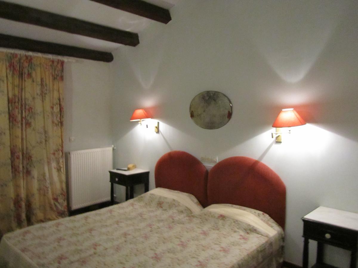 Levant Hotel Пелекас Екстериор снимка